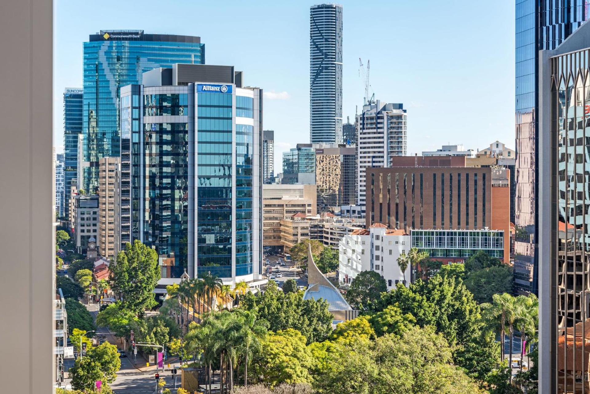 Living! 1bed/1bath/1car/pool Apartment Brisbane