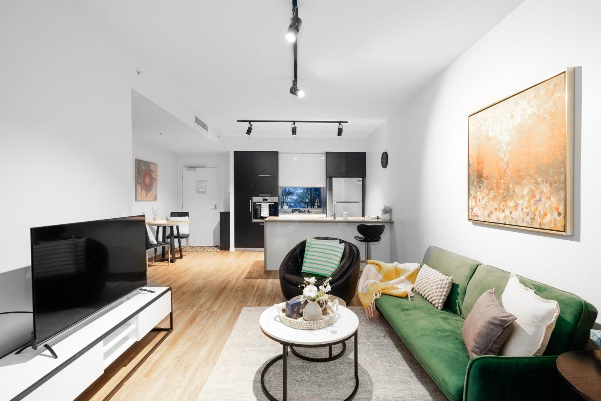 Cozy 1br Perfect For Business Trips Parking&wifi *