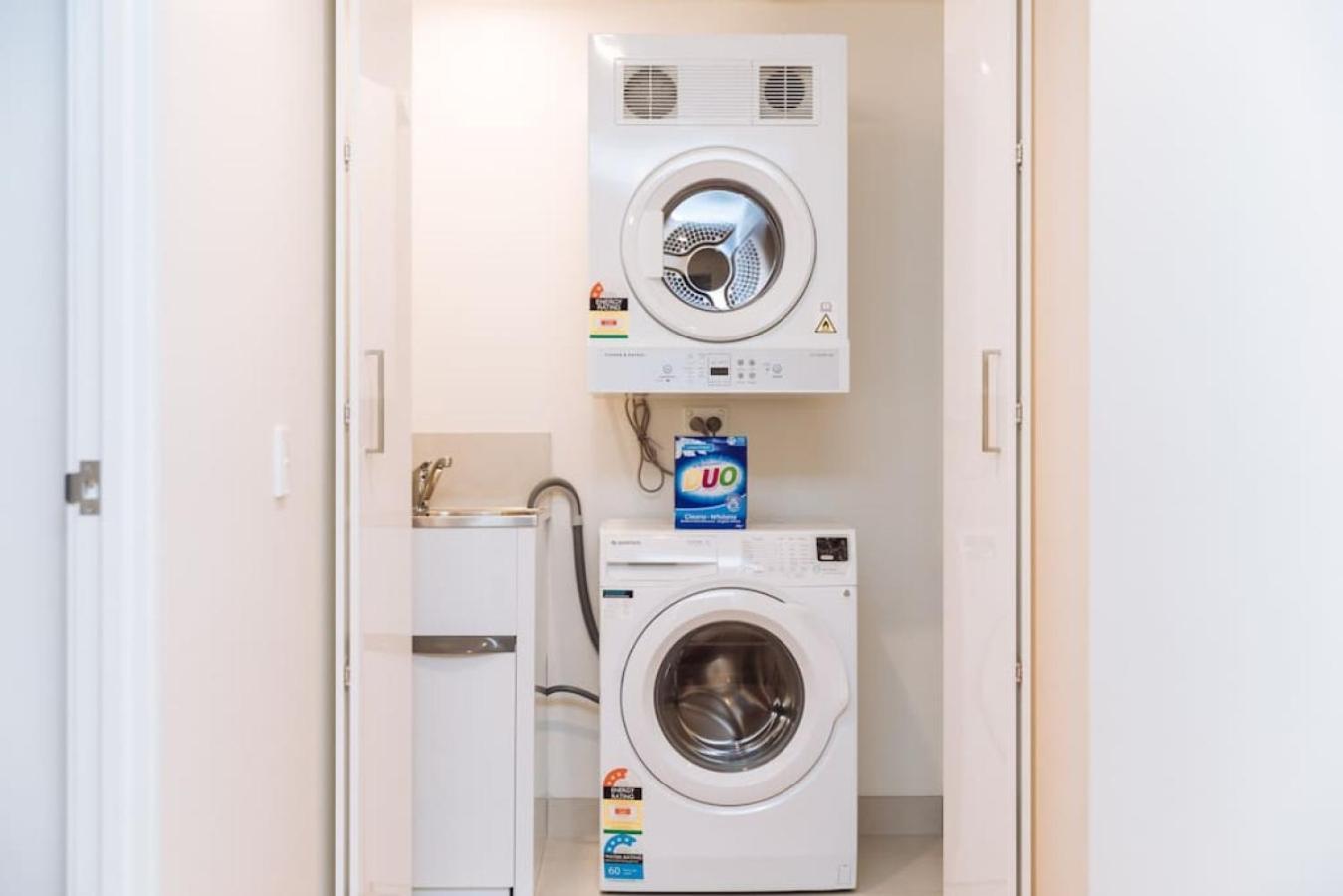 Modern 2br Apt In The Heart Of South Apartment *