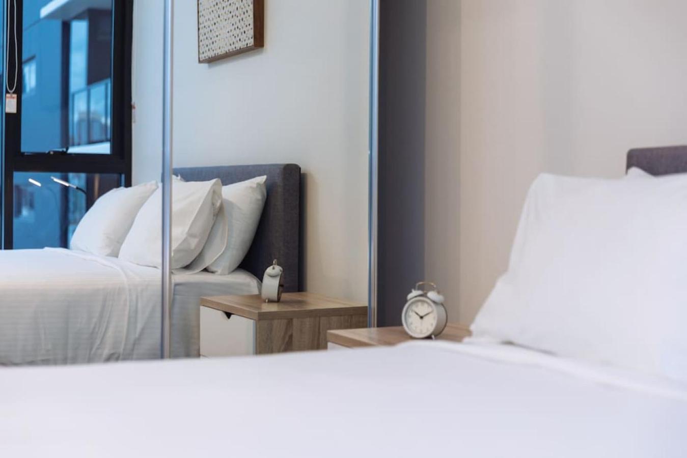 Modern 2br Apt In The Heart Of South Apartment