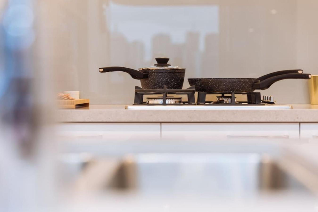 Modern 2br Apt In The Heart Of South