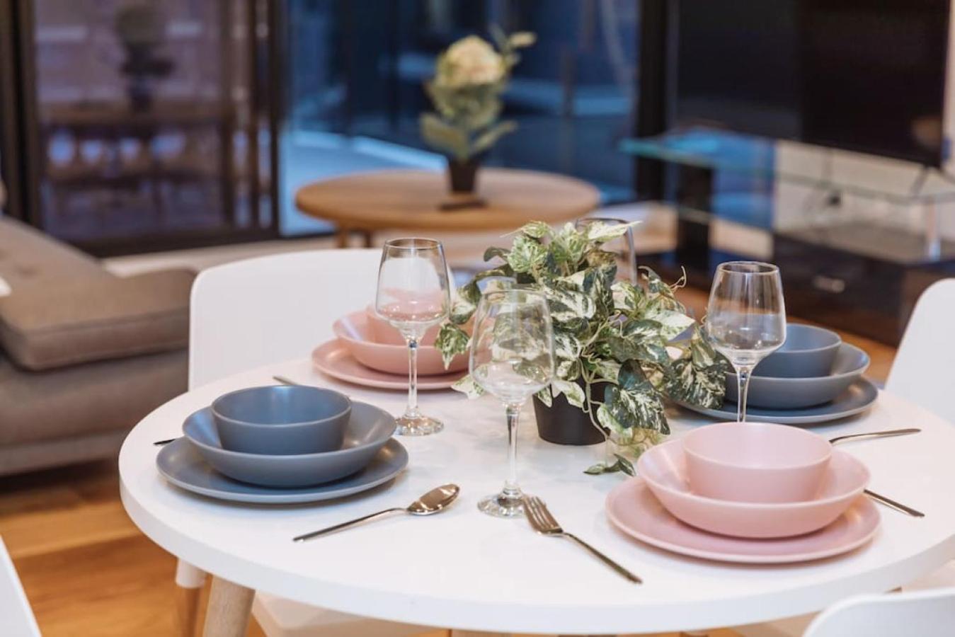 Modern 2br Apt In The Heart Of South Brisbane