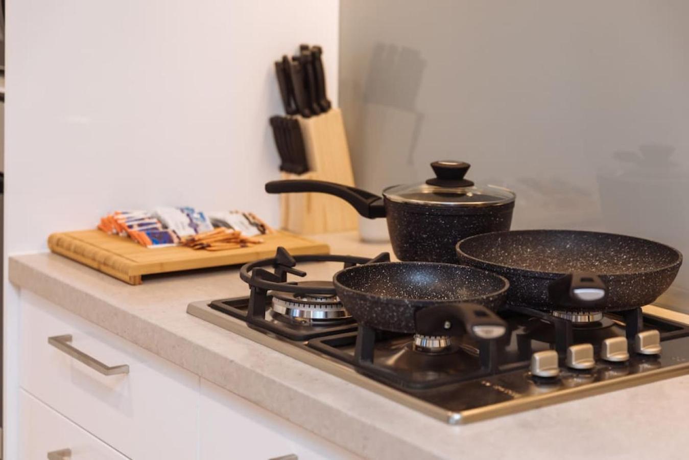 Apartment Modern 2br Apt In The Heart Of South *