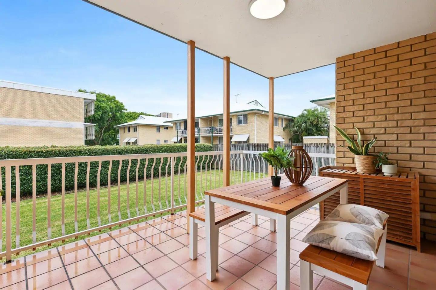 Cozy 2br Near The River Apartment Brisbane
