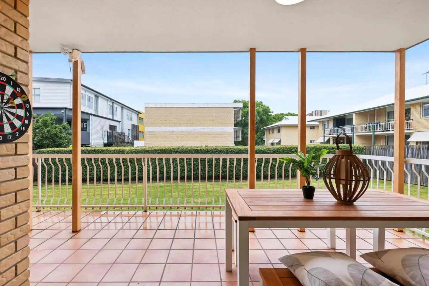 Cozy 2br Near The River