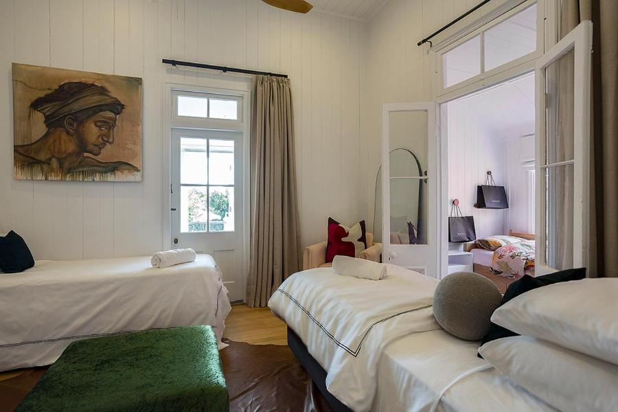 Villa Artists Brisbane