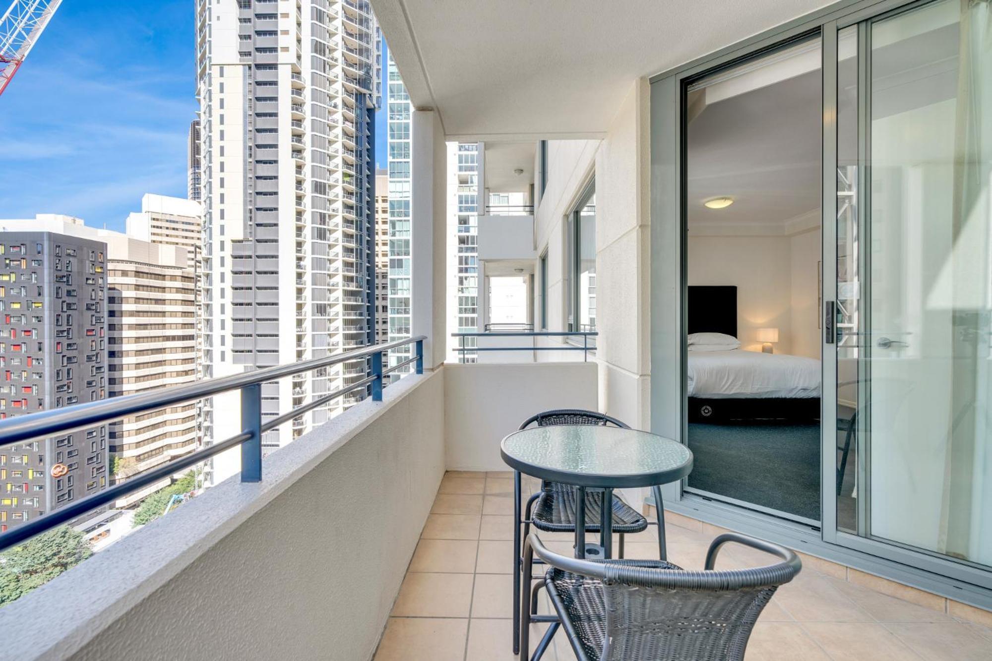Cbd 1-bed With Pool, Gym & City Views * Brisbane