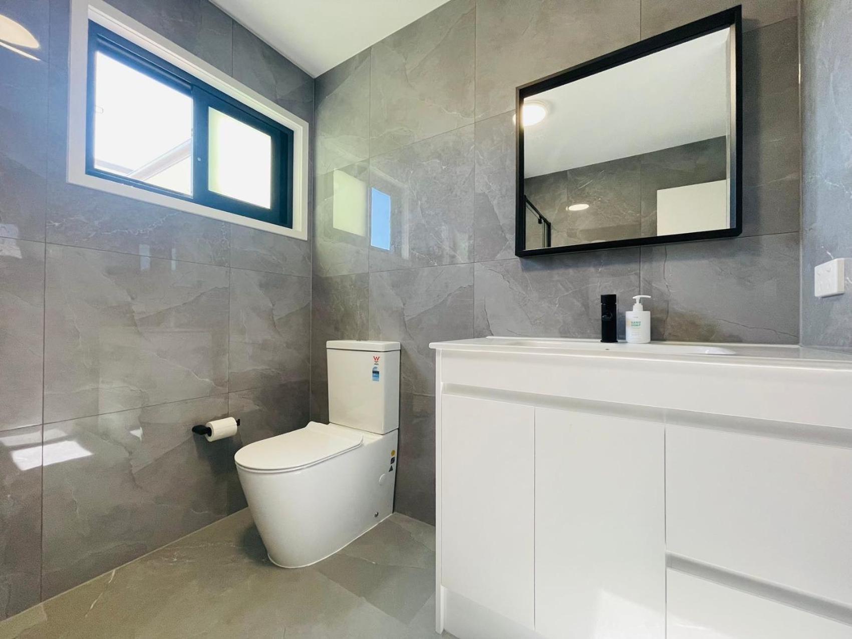 262atroughton Guest house Brisbane