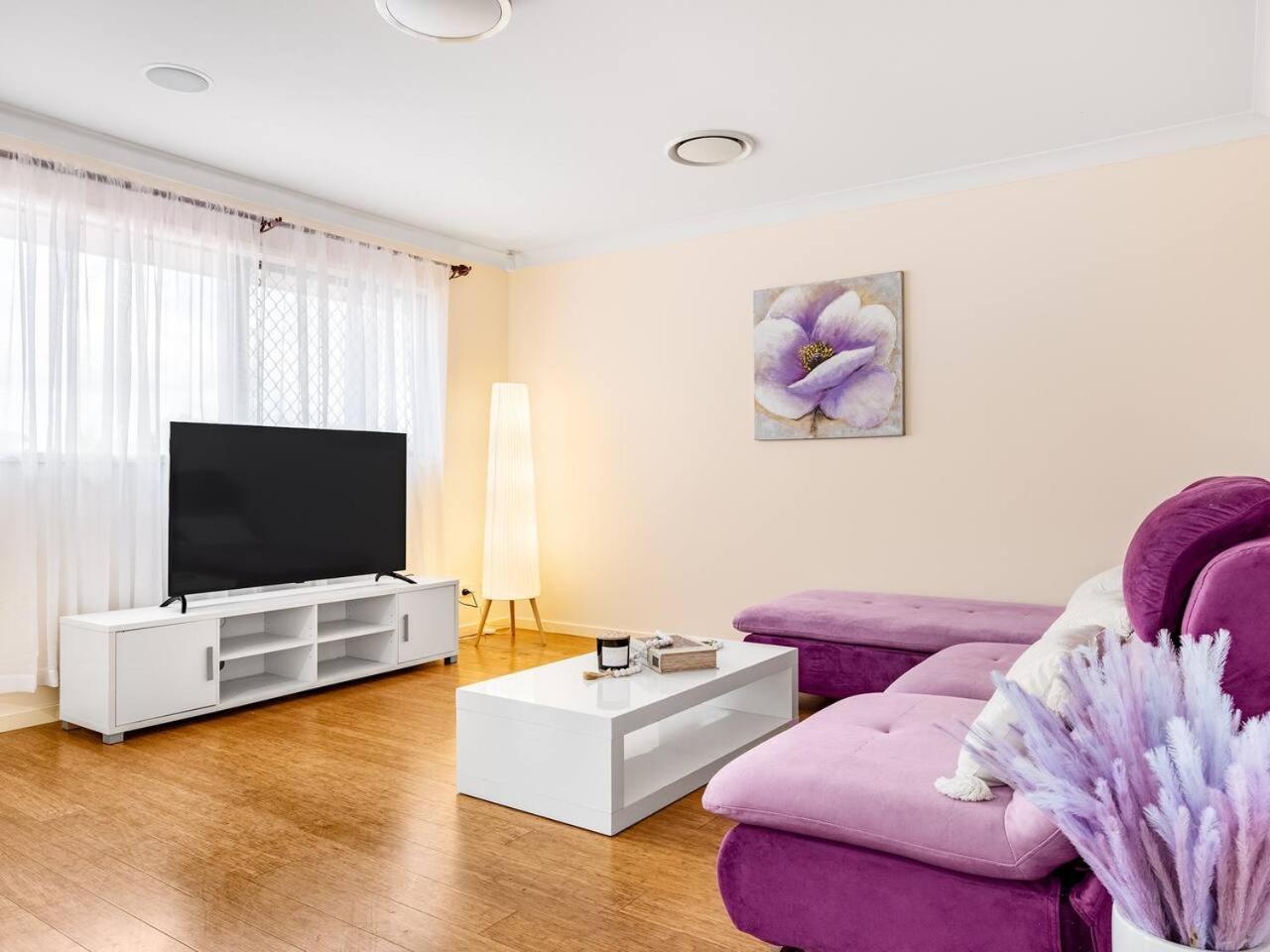 Holiday home Spacious Located Family House At Sunnybank *