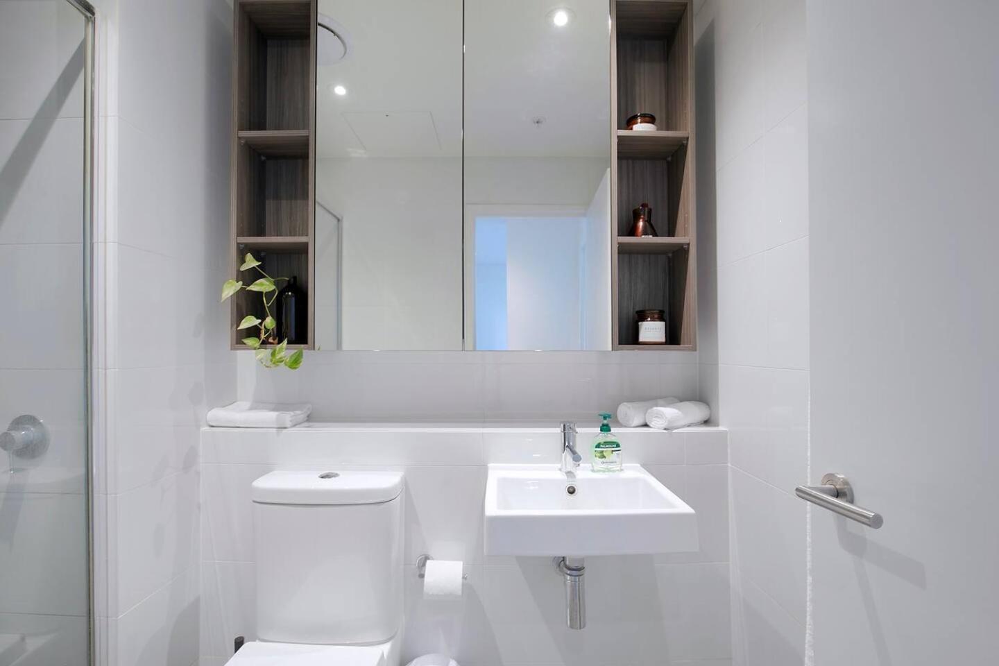 'urban Lushscape' Riverside Retreat In Newstead * Brisbane