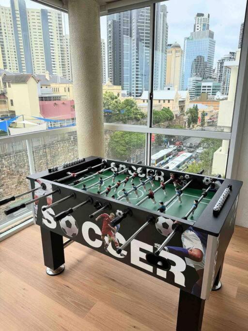 Spacious With Pool & Parking Apartment