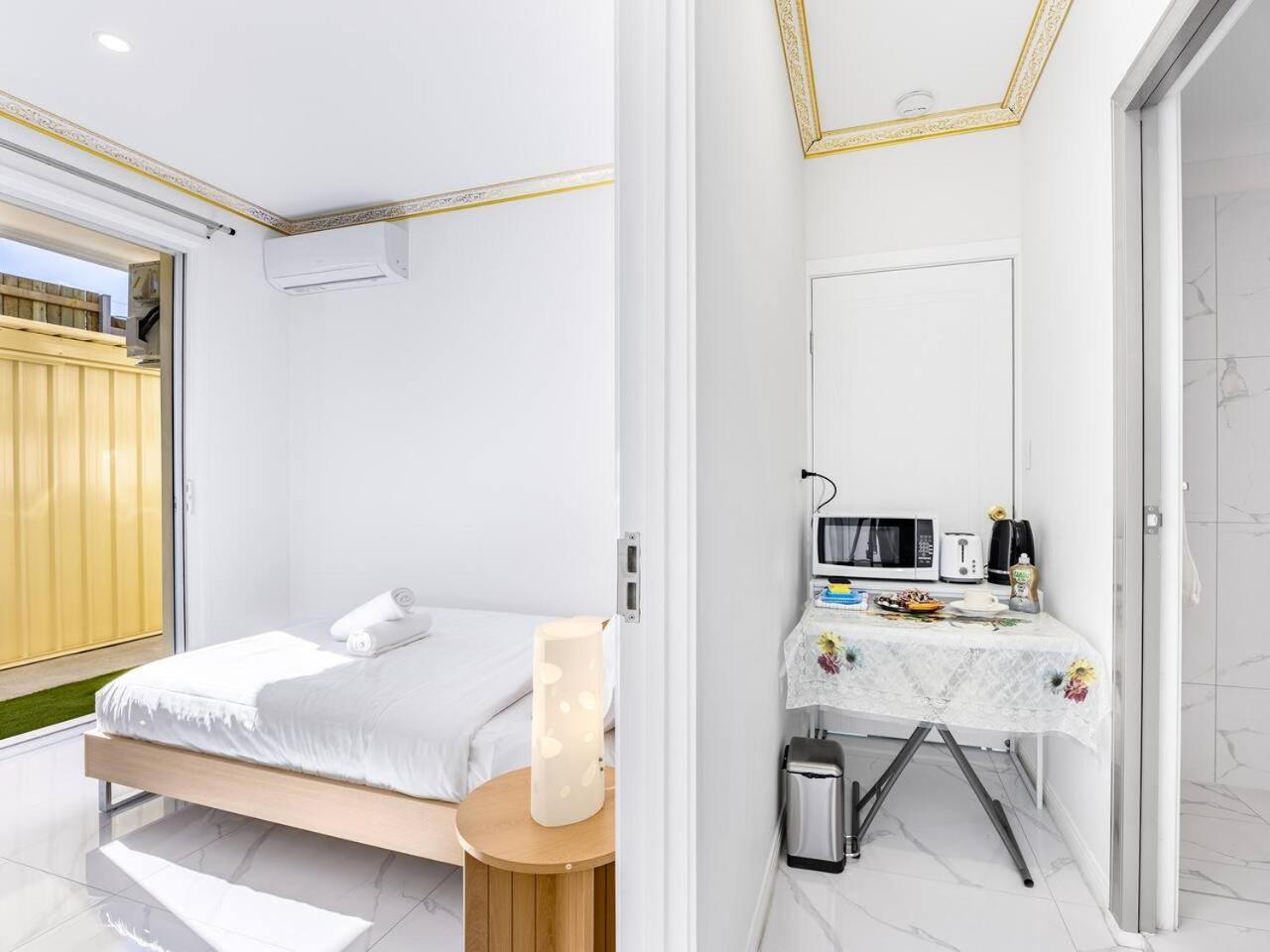 Walkable Convenience Dual Cannon Hill Holiday home