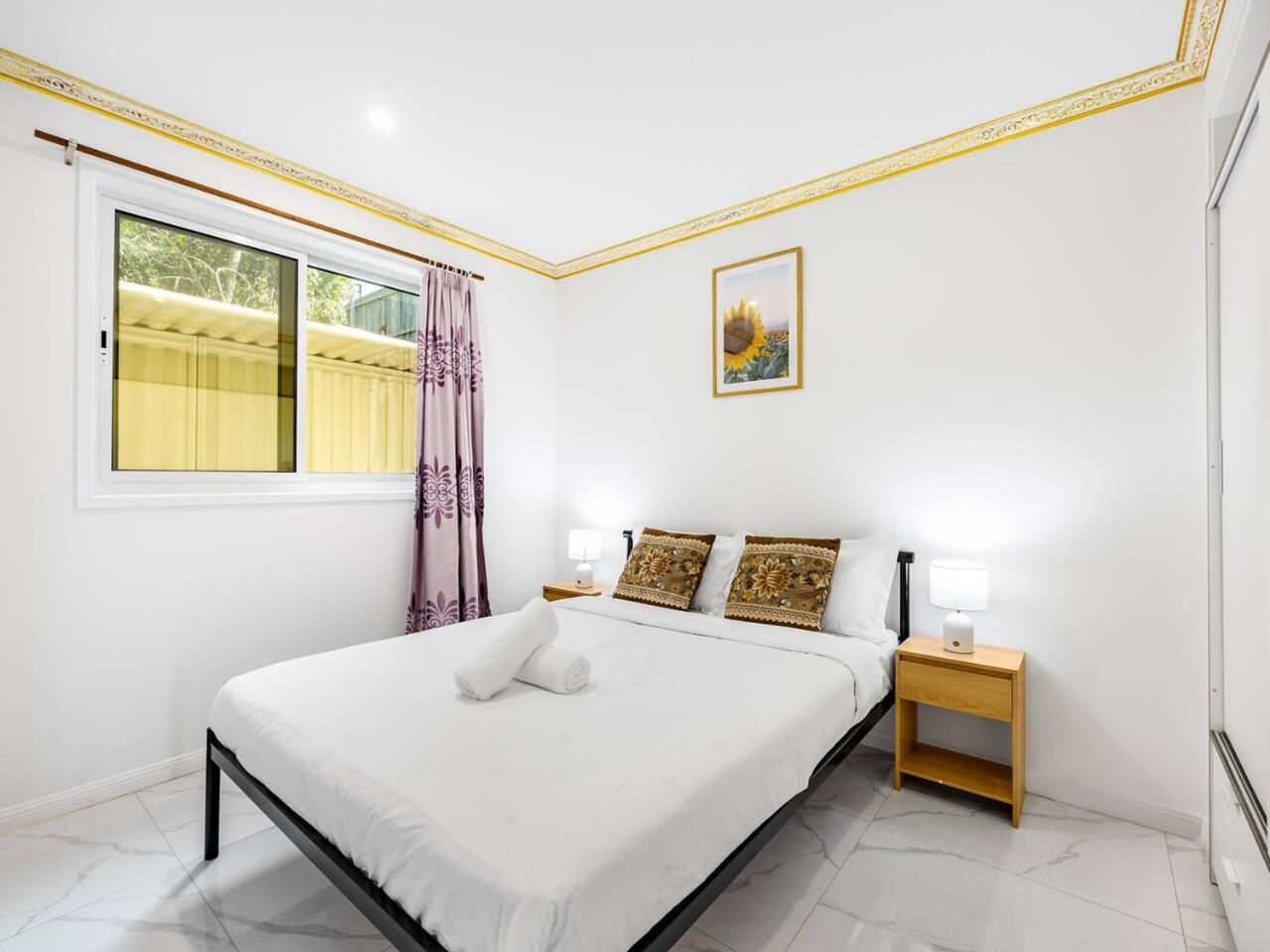 Holiday home Malls At Doorstep 2-bed Unit In Heart Of Cannon Hill Brisbane