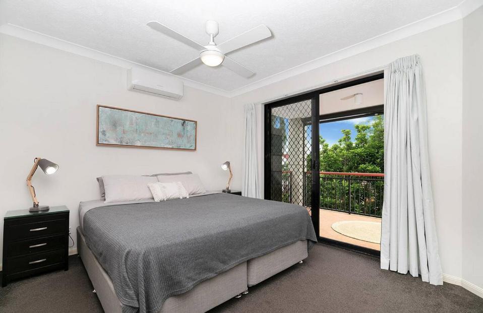 Unit With Everything At Your Fingertips Apartment *