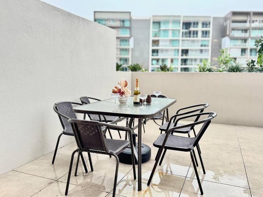 Chic Living 2br At Milton *