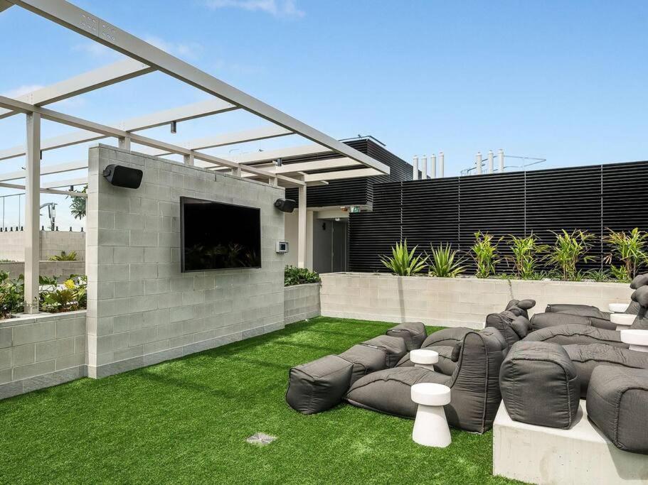 Apartment Chic Living 2br At Milton