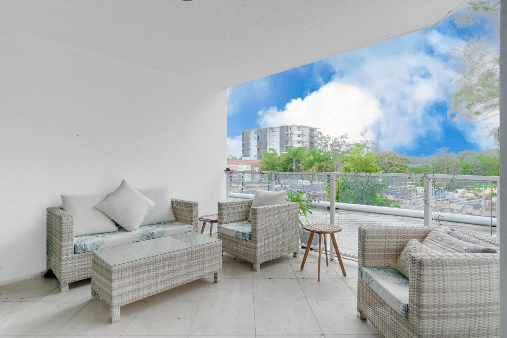 Apartment Modern 2br In Vibrant