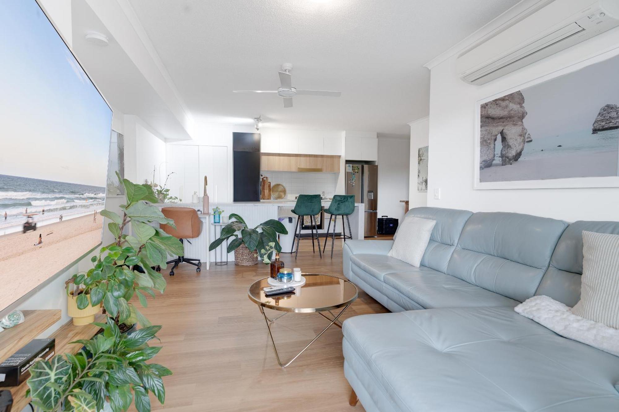 Apartment Modern 2br In Vibrant