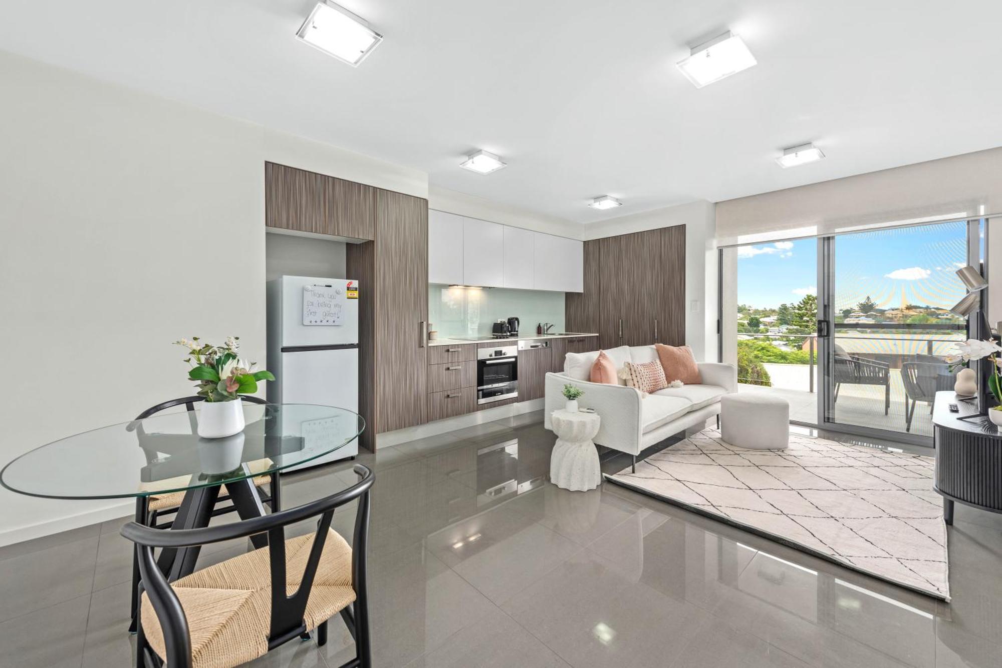 Apartment Cirque Boutique - Hosted By Coastal Letting Co. Brisbane