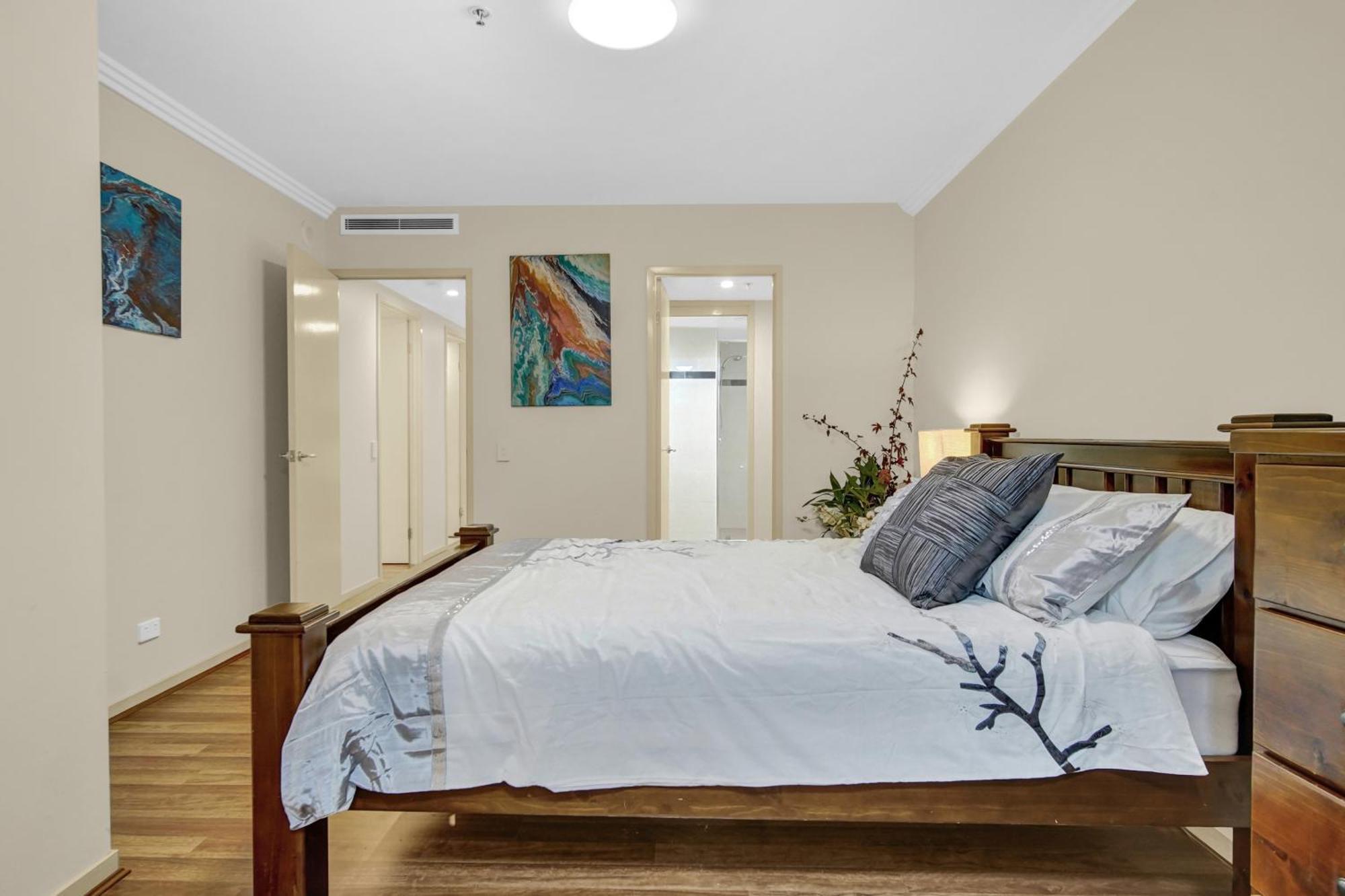 Apartment Mantra On Mary