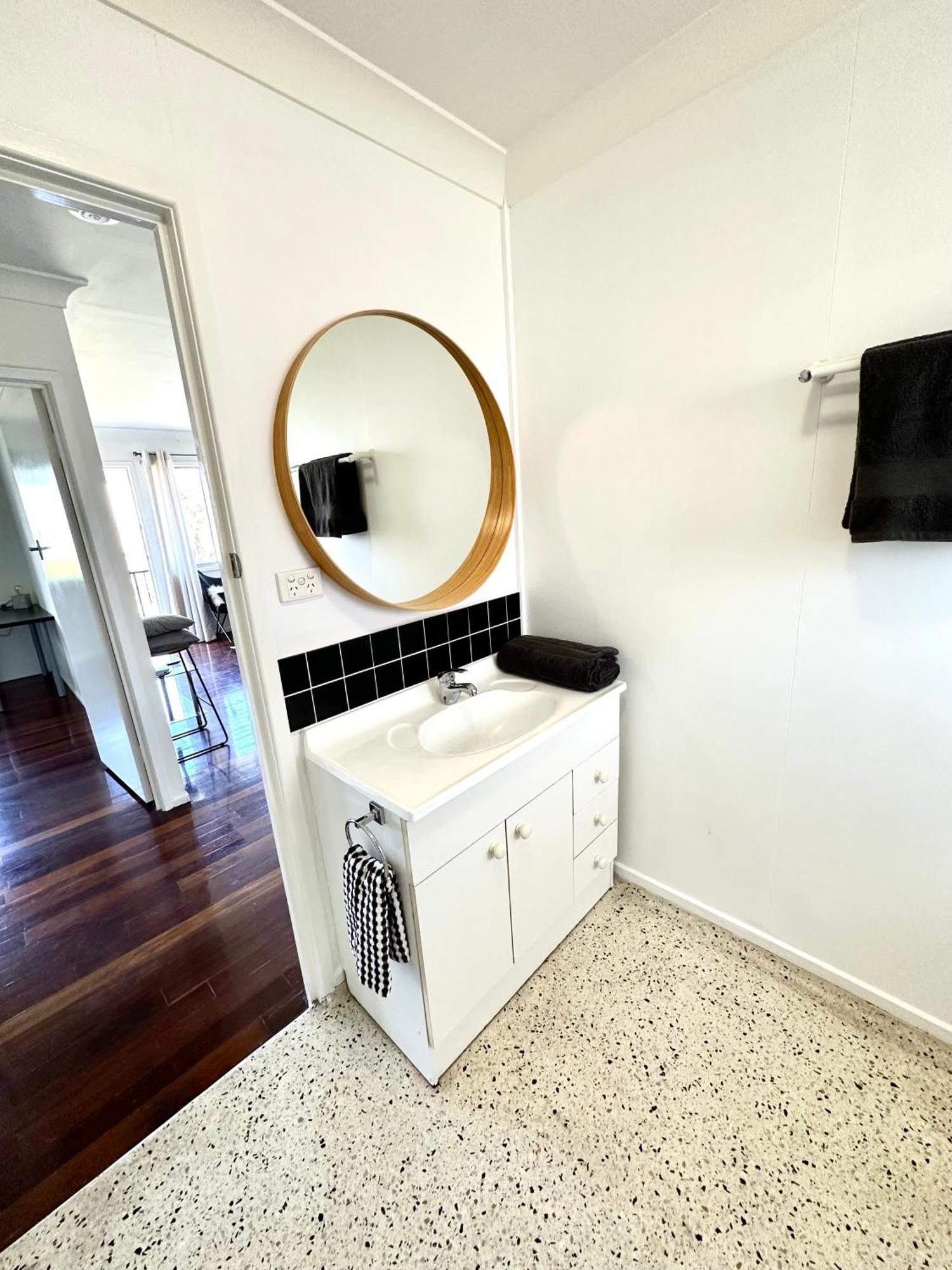Balmoral 2bed Fringe Entire * Brisbane