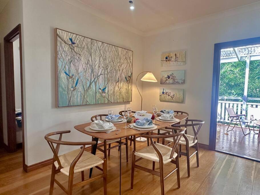 Holiday home House Of Fairy Wren -charming Queenslander Mins Drive To Cbd And Gabba Stadium!