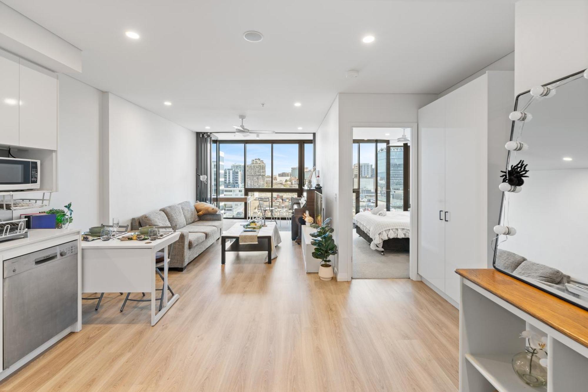 Breathtaking Fortitude Valley Apartment