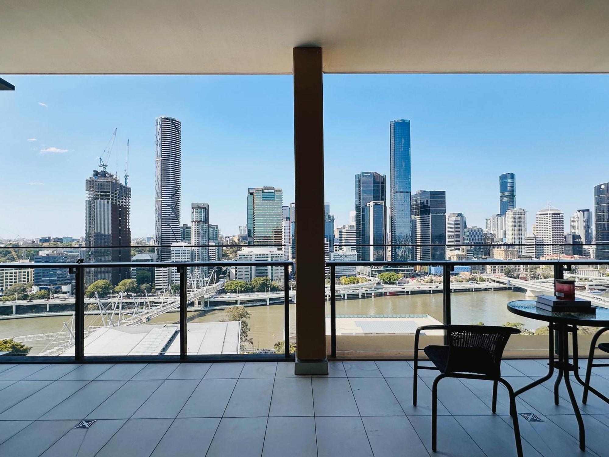 The Grand Panorama Riverside Escape With 3bd *