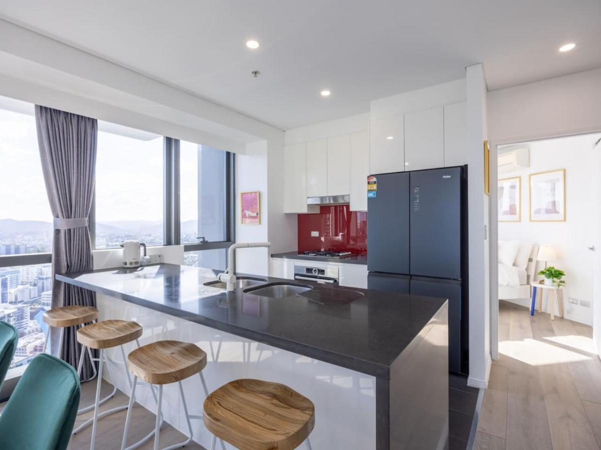 Luxury 3br Stunning Skyline-river-view At Cbd