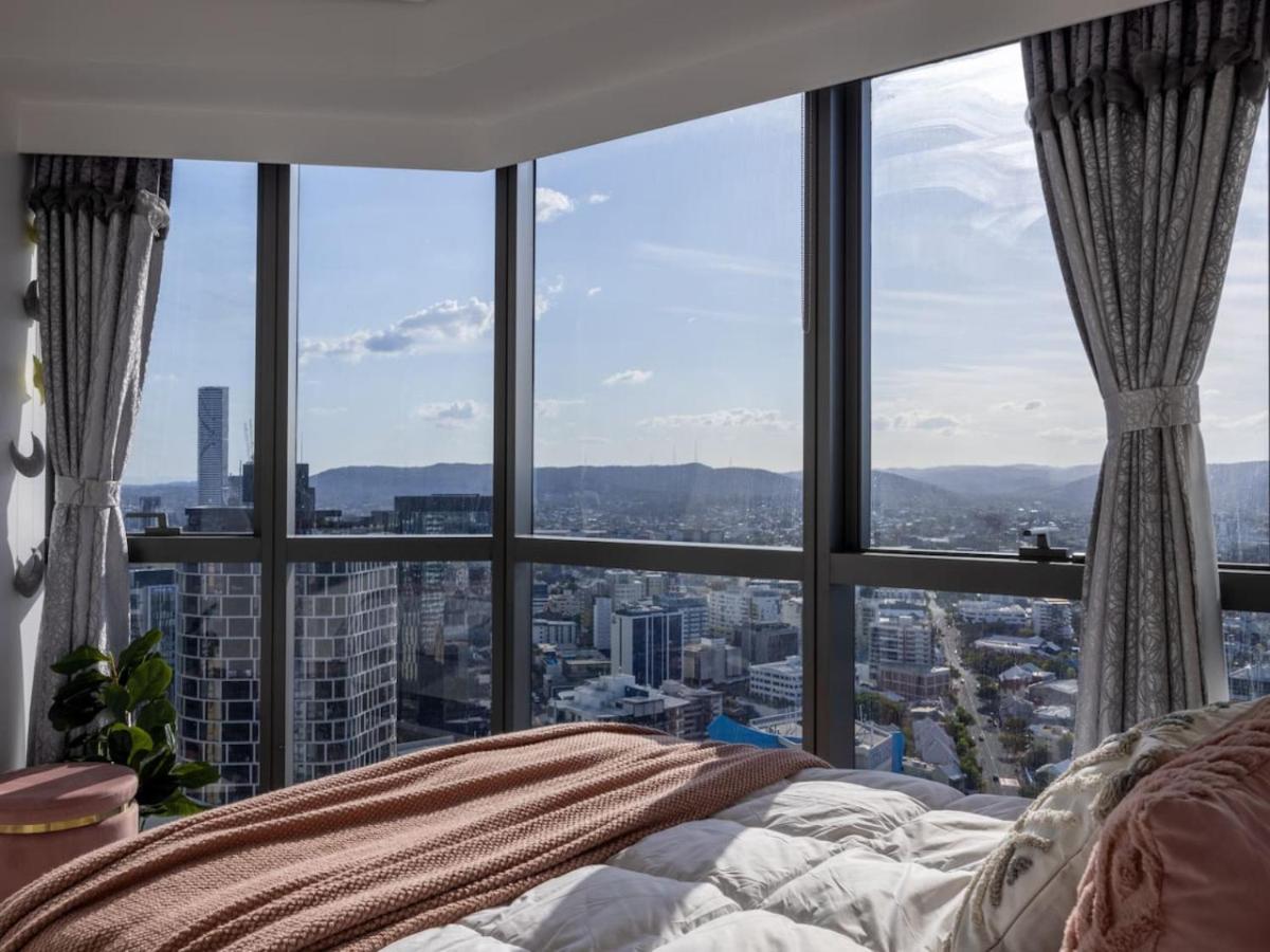 Apartment Luxury 3br Stunning Skyline-river-view At Cbd *