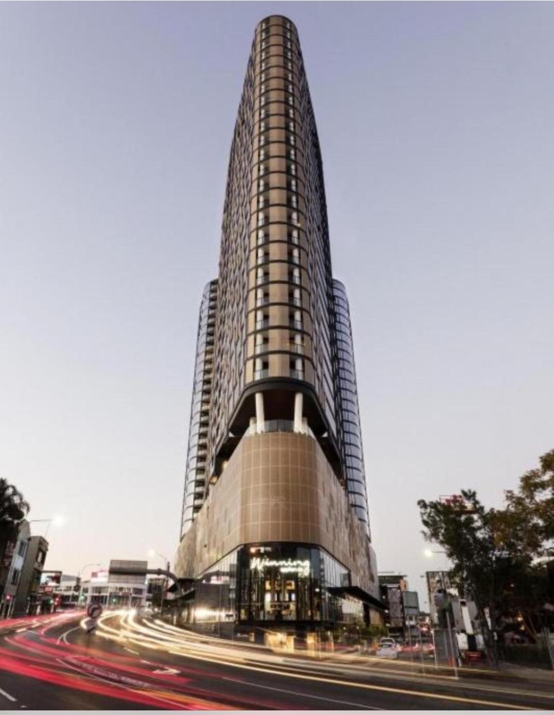 Apartment Luxury In The Valley Brisbane