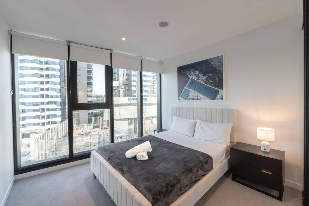 Fv Peppers 2br 2ba W Parking, Shared Spa, Gym, Pool Apartment *