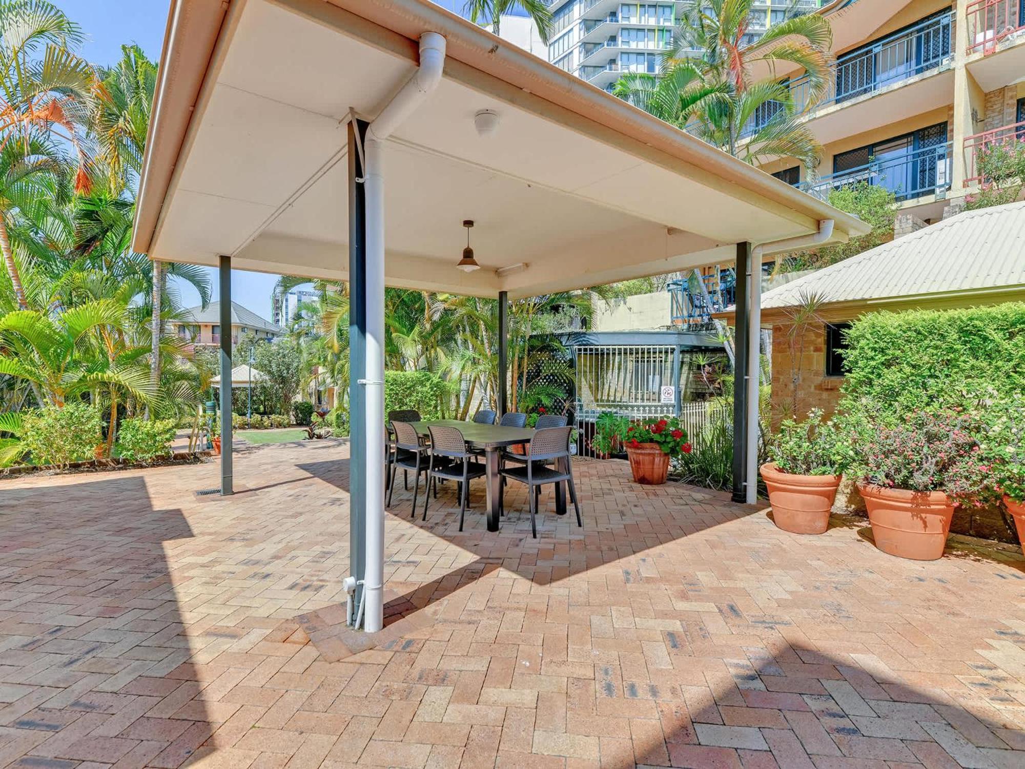 Tropical Apmnt Pool Optional Parking Apartment Brisbane