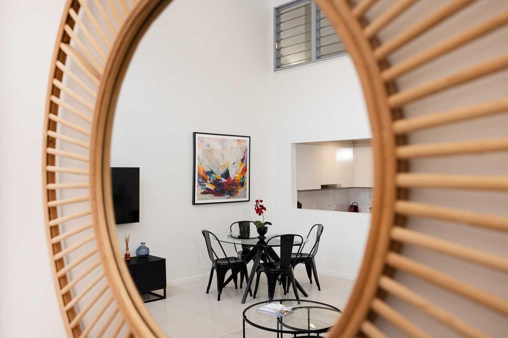 Huge Family Townhouse 3 Bathrooms 5km To * Brisbane