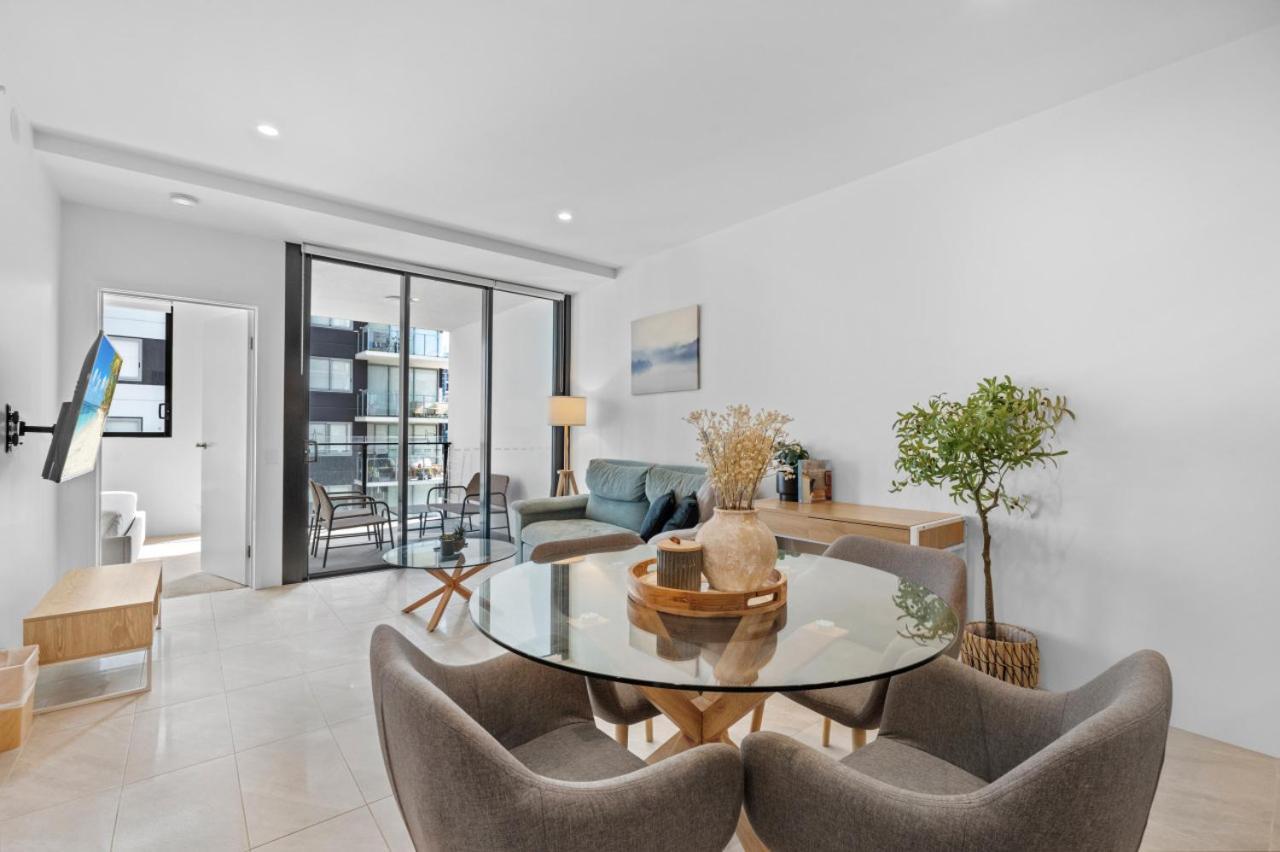 The Halo - New Lux South 2br With Parking & Pool *