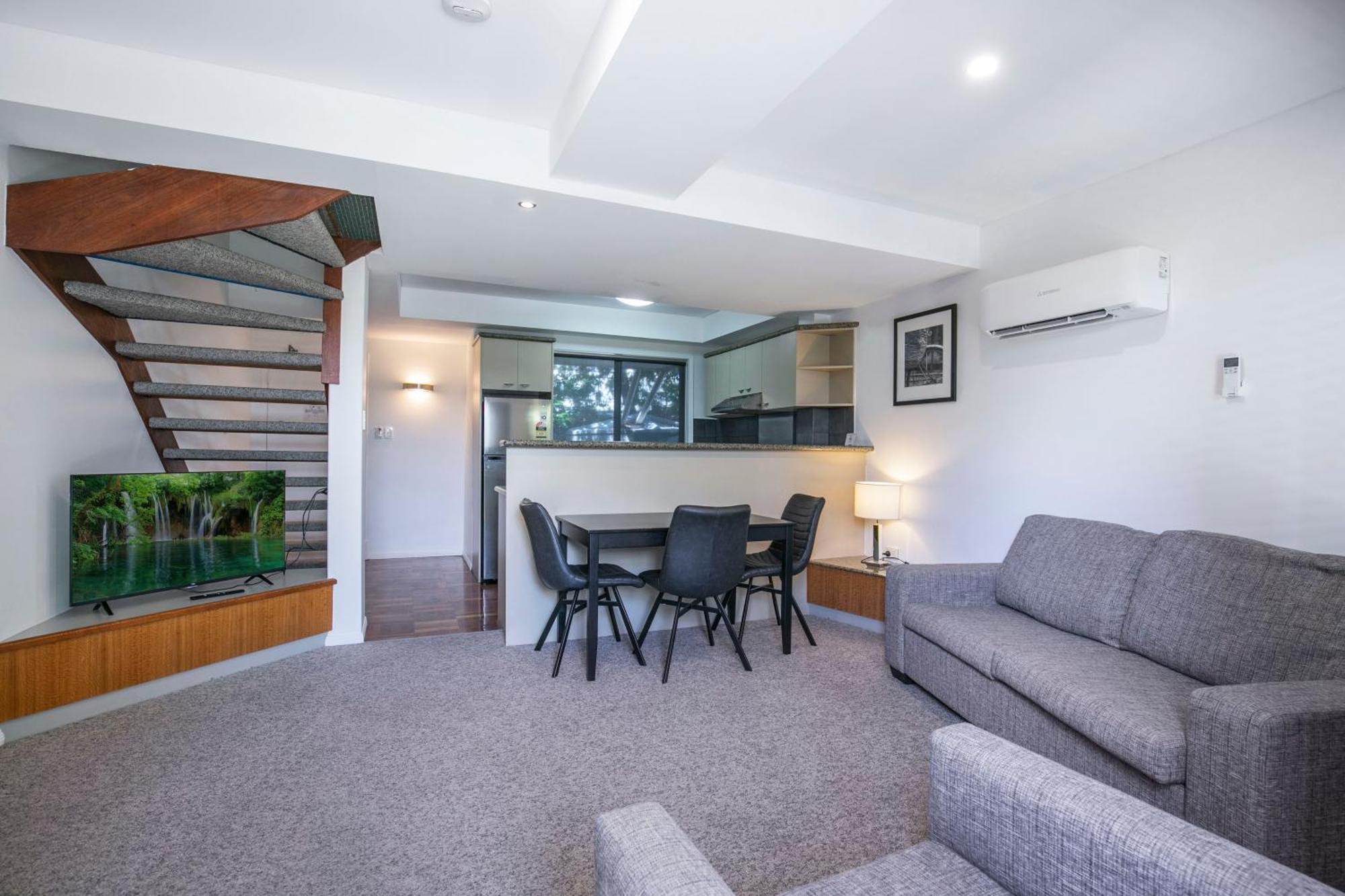Comfort & Northgate Airport Inn 4*