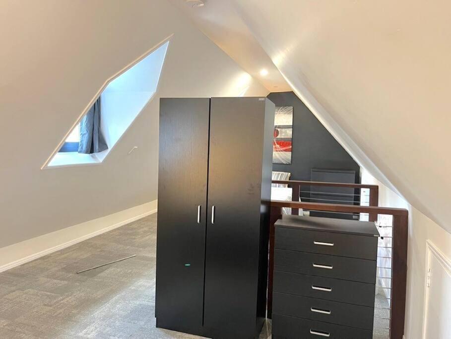 Holiday home Gabba 2 Separate Homes 1 Block 6 Bdrms Brisbane