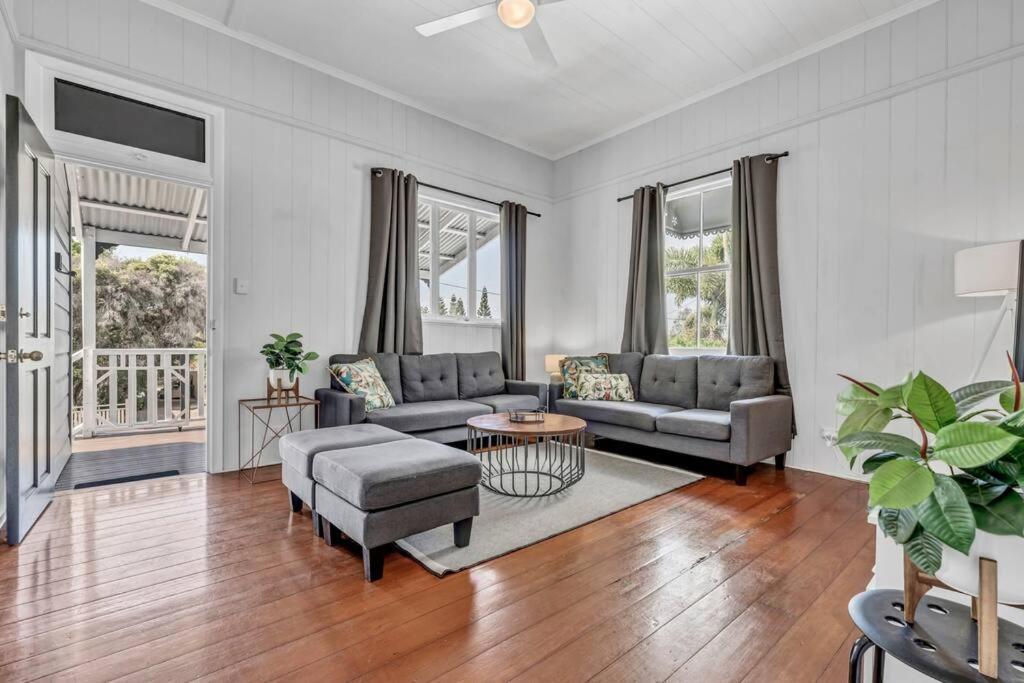 Gabba 2 Separate Homes 1 Block 6 Bdrms Brisbane