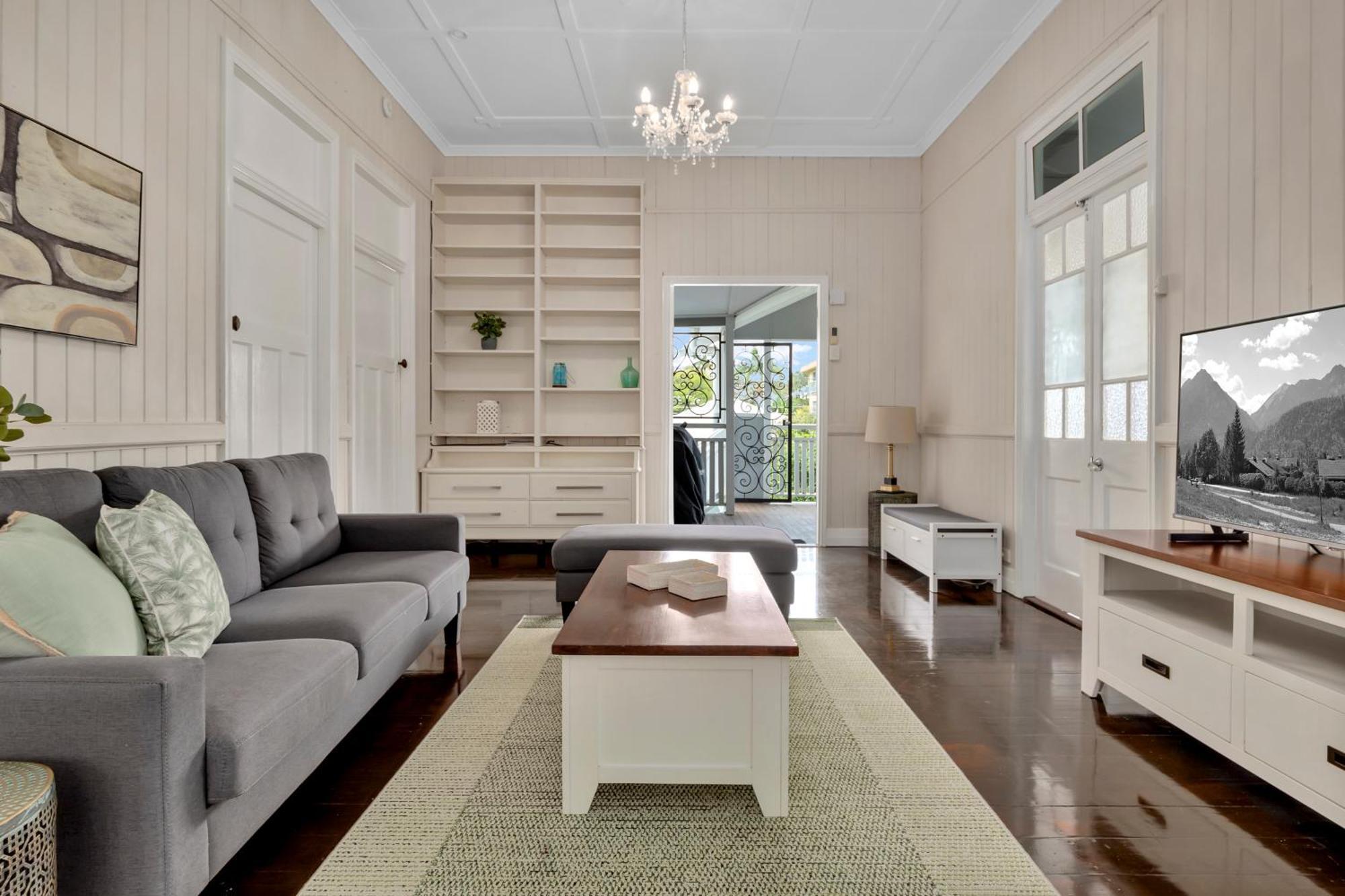 Holiday home Cedar Street Upper 3br2bath Pets