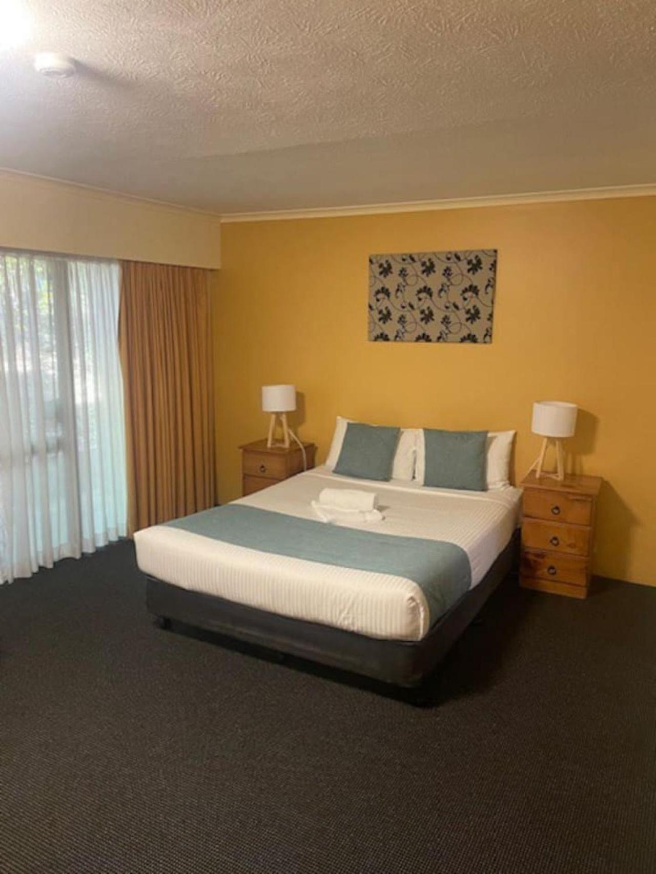 Quiet Unit In Leafy * Brisbane