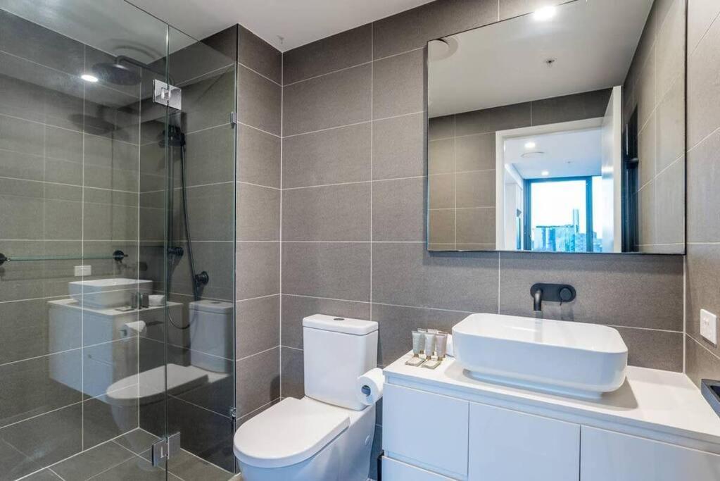 Utopia Oasis Exquisite Urban Retreat Brisbane