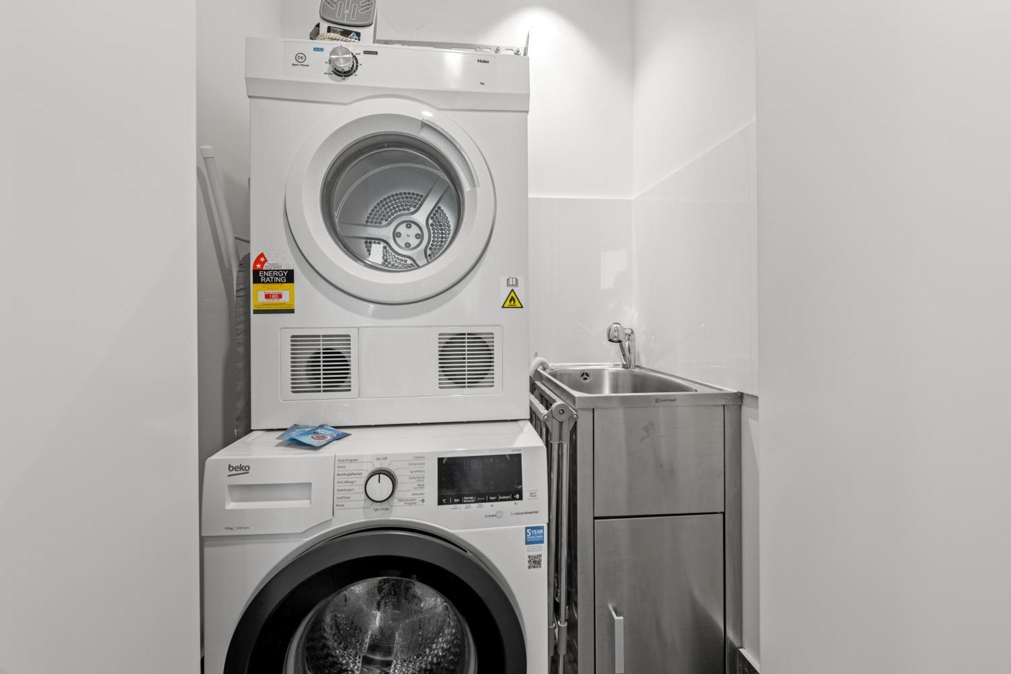 Aparthotel Brisbane Skytower Apartments By Cllix 5*