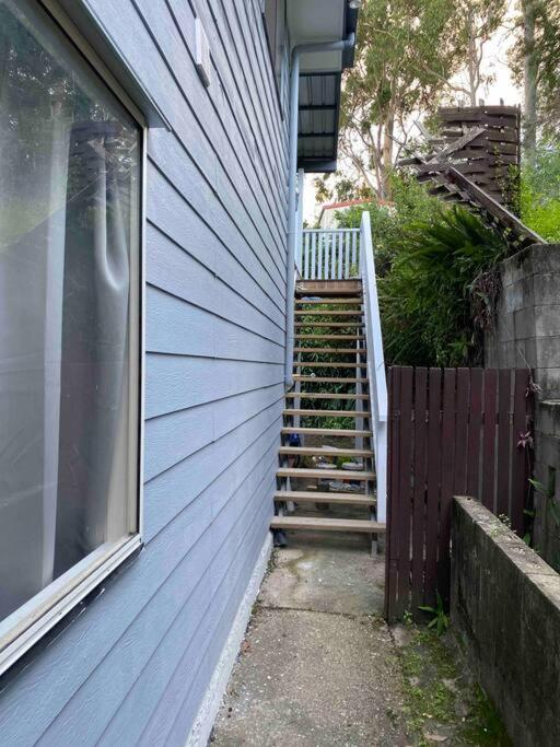 Family 3-bedroom Everton Hills *