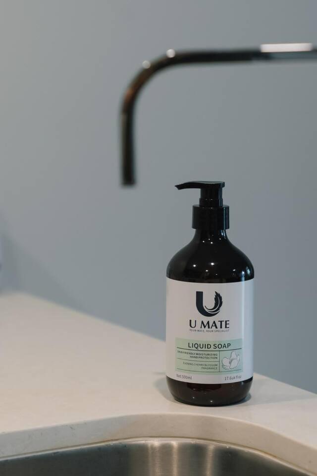 2br In Prime Location *