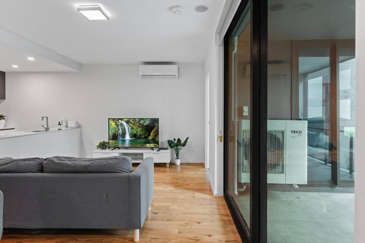 Apartment 2br In Prime Location