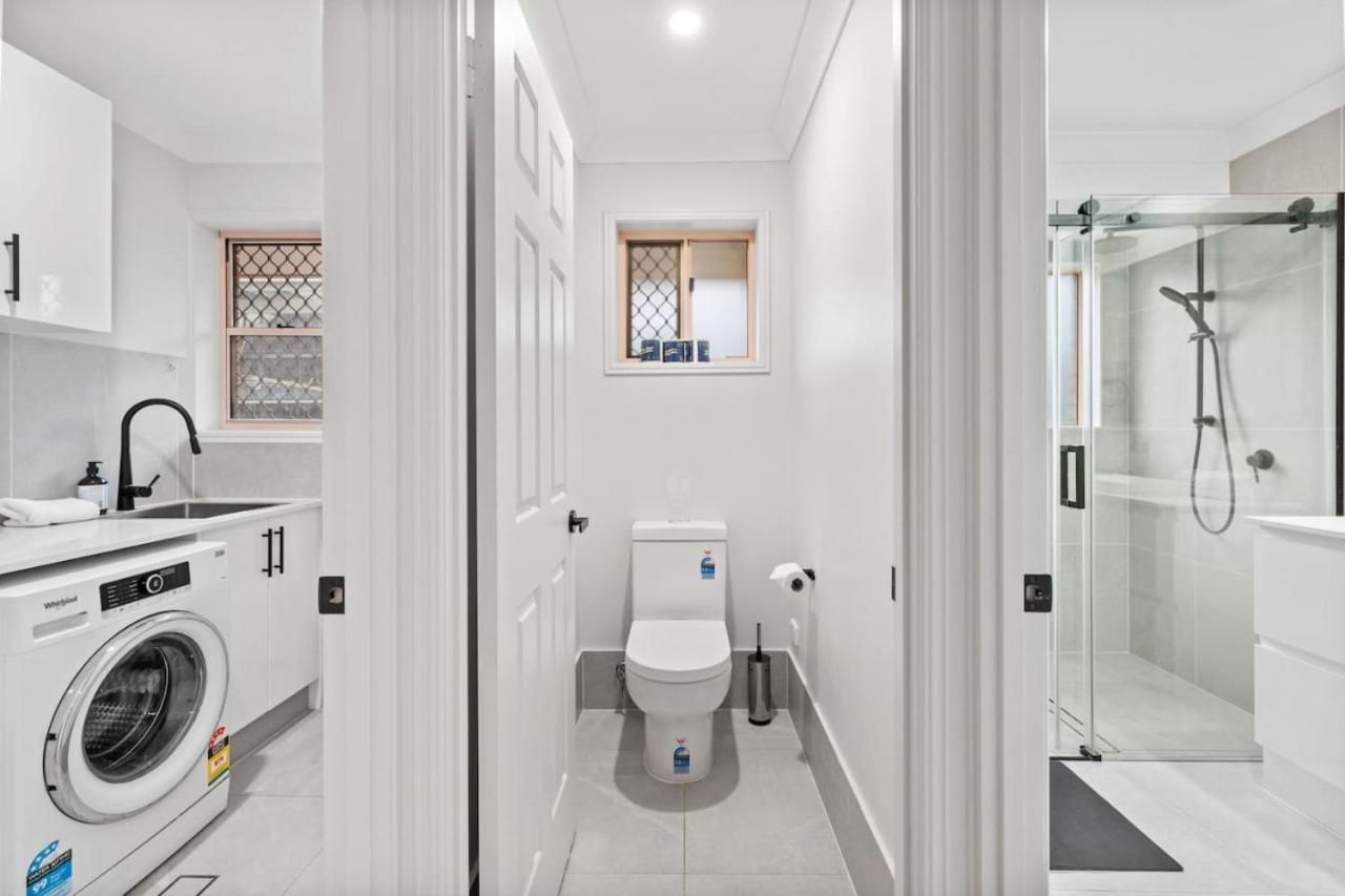 Stunning 5br Big Modern With Parking Malls And Parks * Brisbane