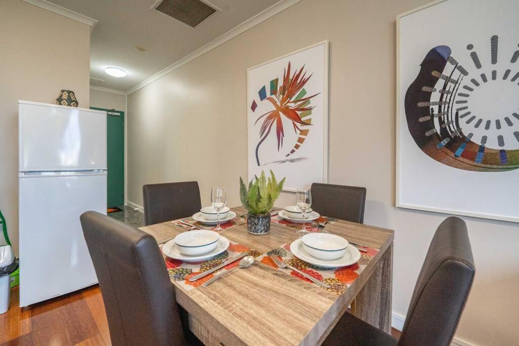Quaint Auchenflower 1b1b W Parking Close To Uq - Af304 *