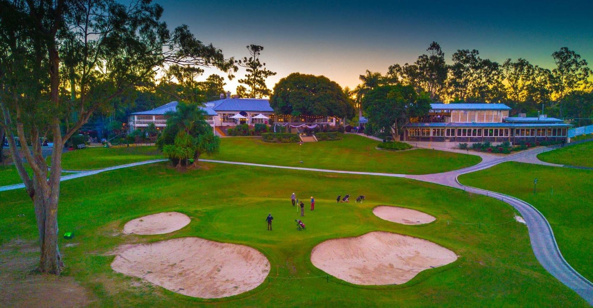 Located In The Heart Of Indooroopilly Apartment Brisbane