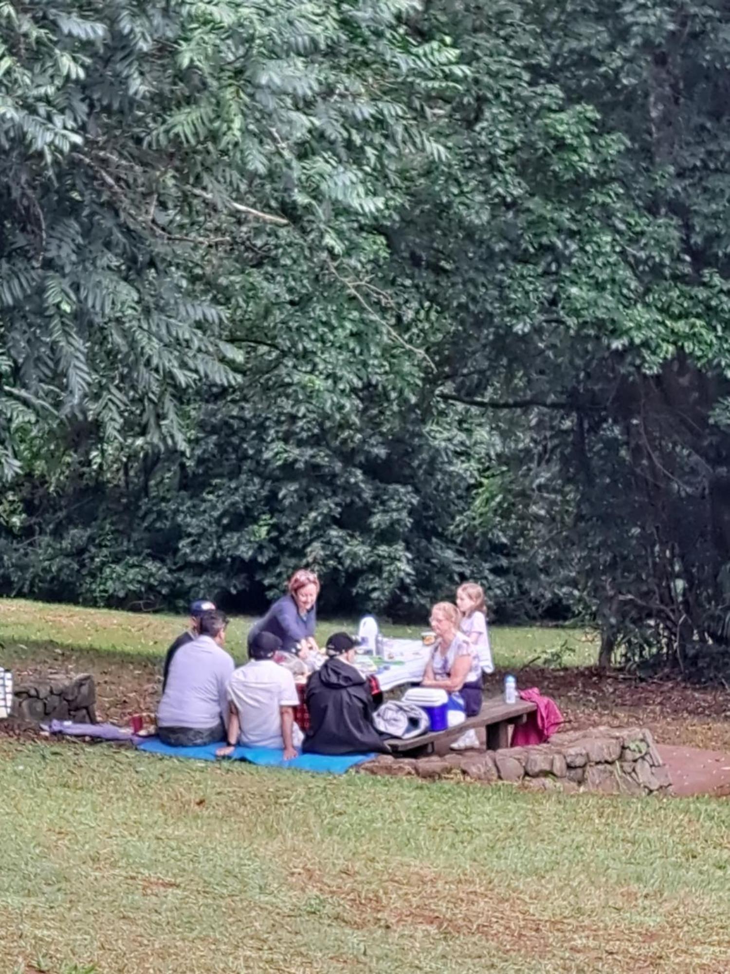 1960s Pool House - Hosted Bed & Breakfast 4*