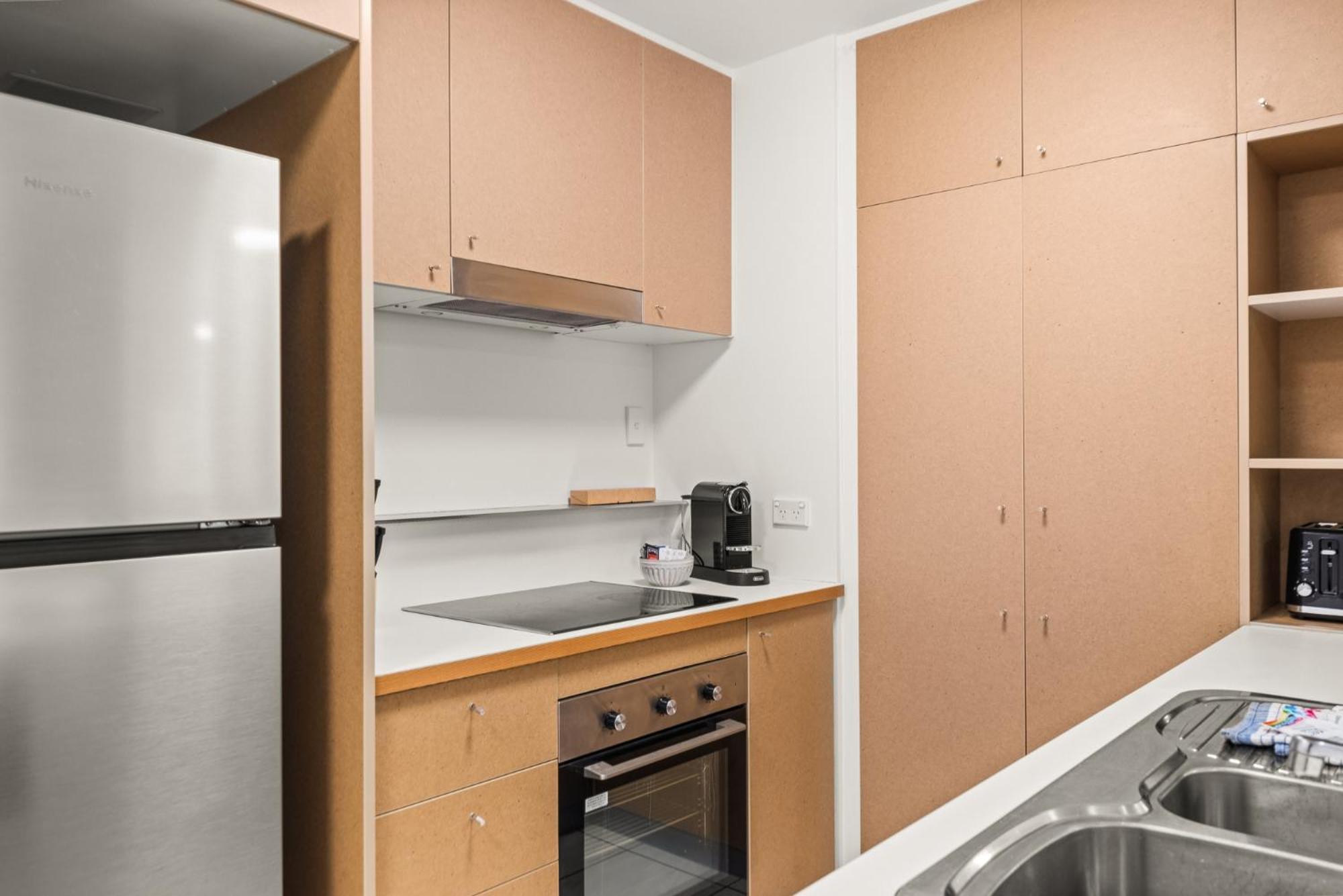 Vibrant 2-bed With Pool And Gym Access * Brisbane